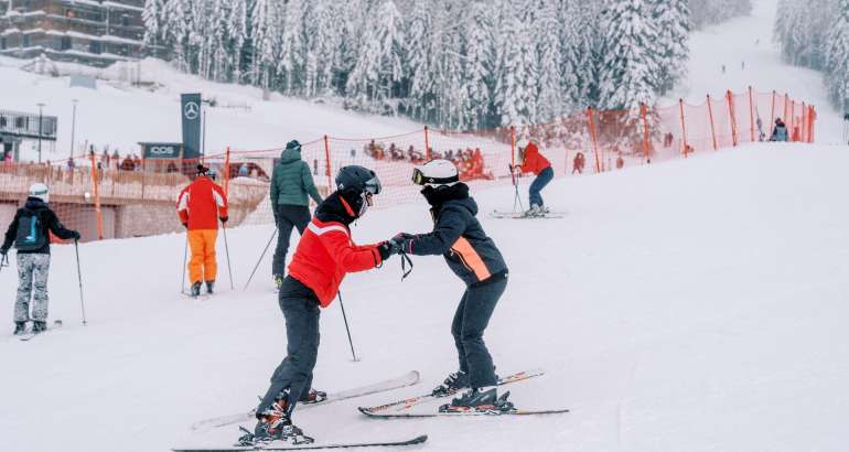 erciyeste kayak dersi ne kadar surer