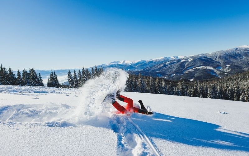 Erciyes’te Başlangıç: Kayak mı Snowboard mu Daha Kolay? Hangisini Seçmelisiniz? 6 kayak-ogrenmek-zor-mu